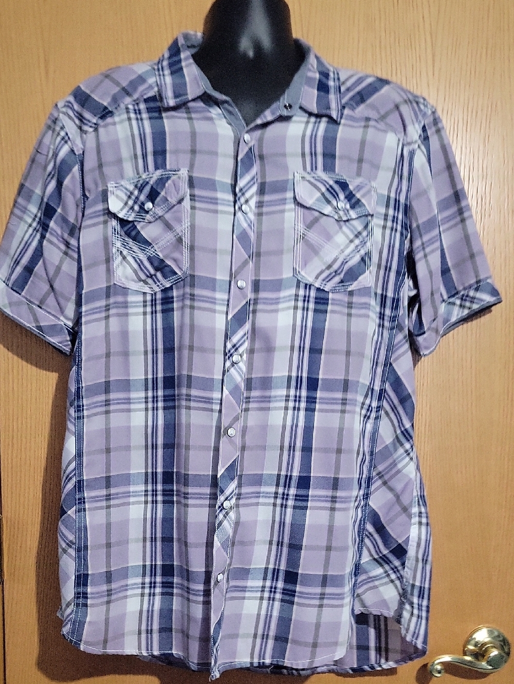 BKE Lavender & Navy Plaid Short Sleeve Button-Down Shirt